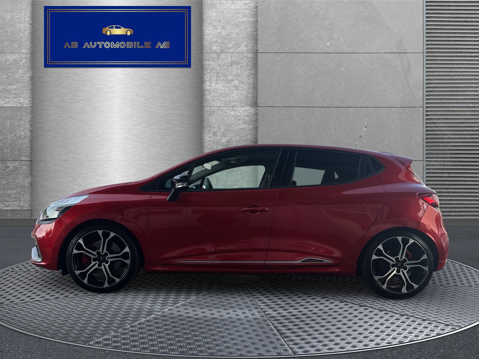 RENAULT Clio 1.6 T RS 220 Trophy EDC-image-3