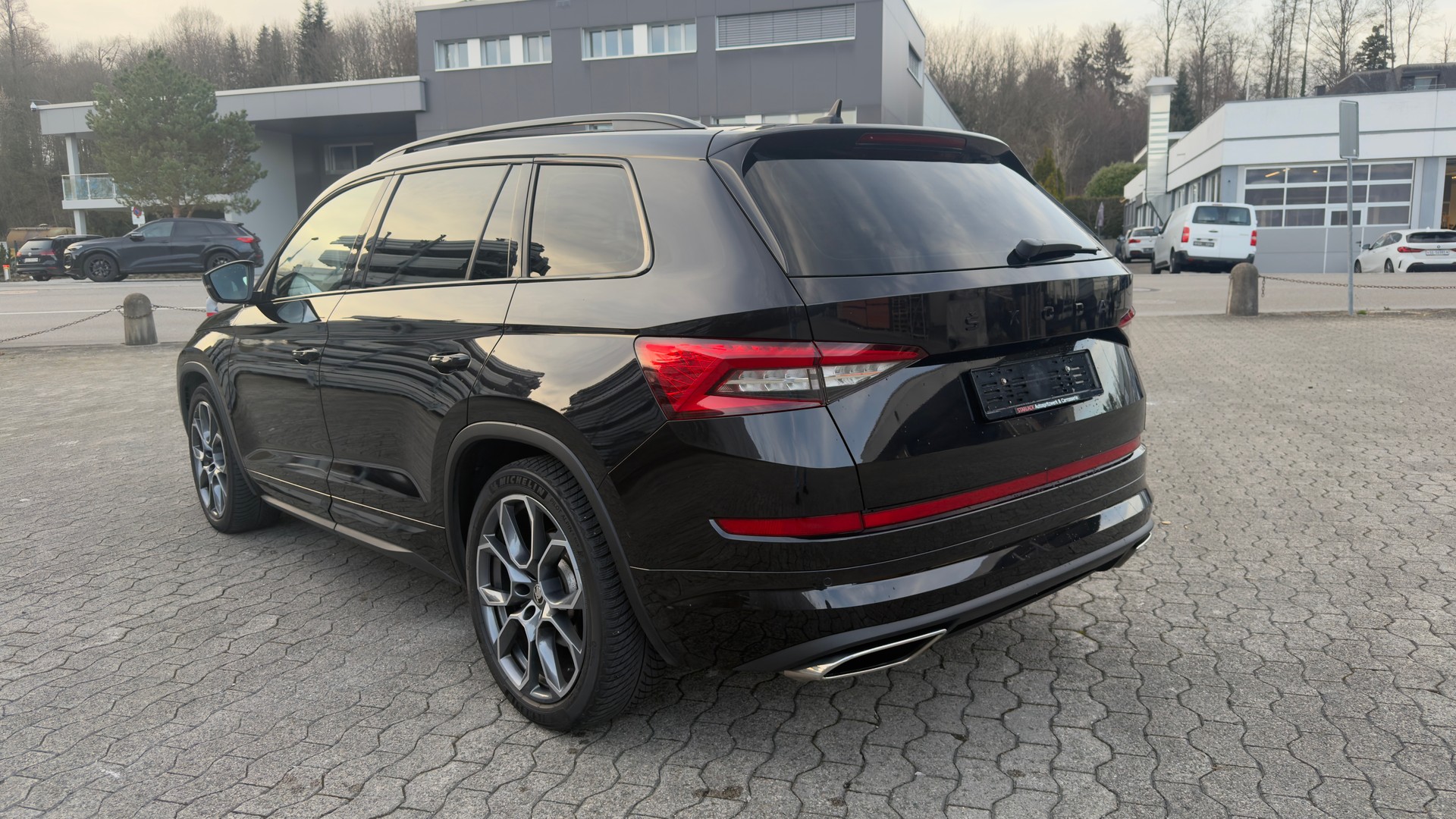 SKODA Kodiaq 2.0 Bi-TDI SCR RS 4x4 DSG-showroom-element-2