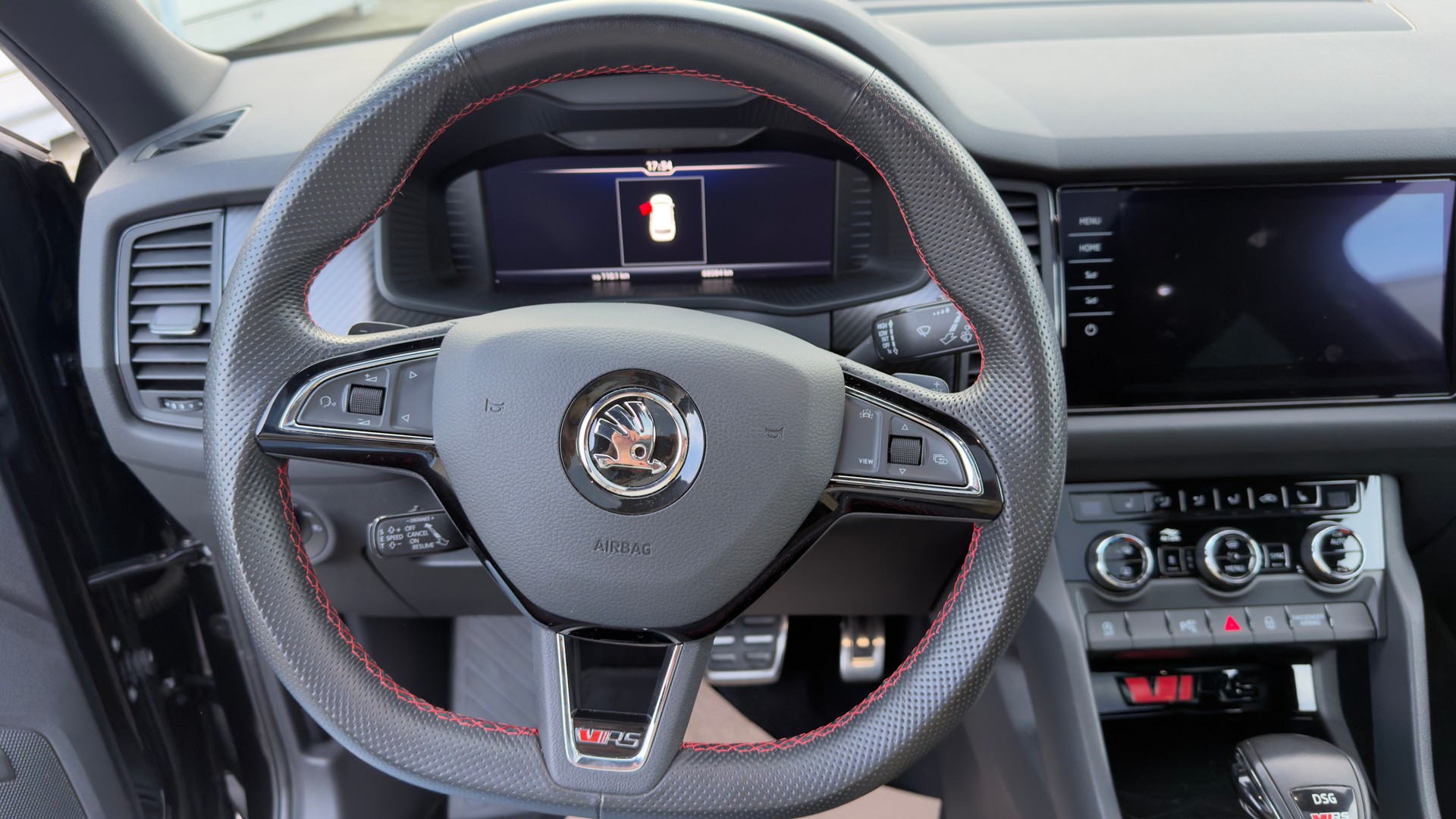 SKODA Kodiaq 2.0 Bi-TDI SCR RS 4x4 DSG-image-9