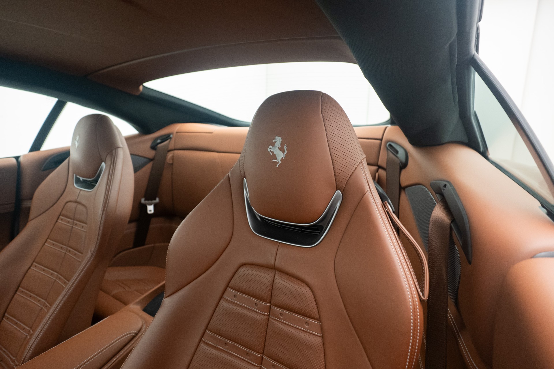 FERRARI Portofino 3.9 V8 T-image-8