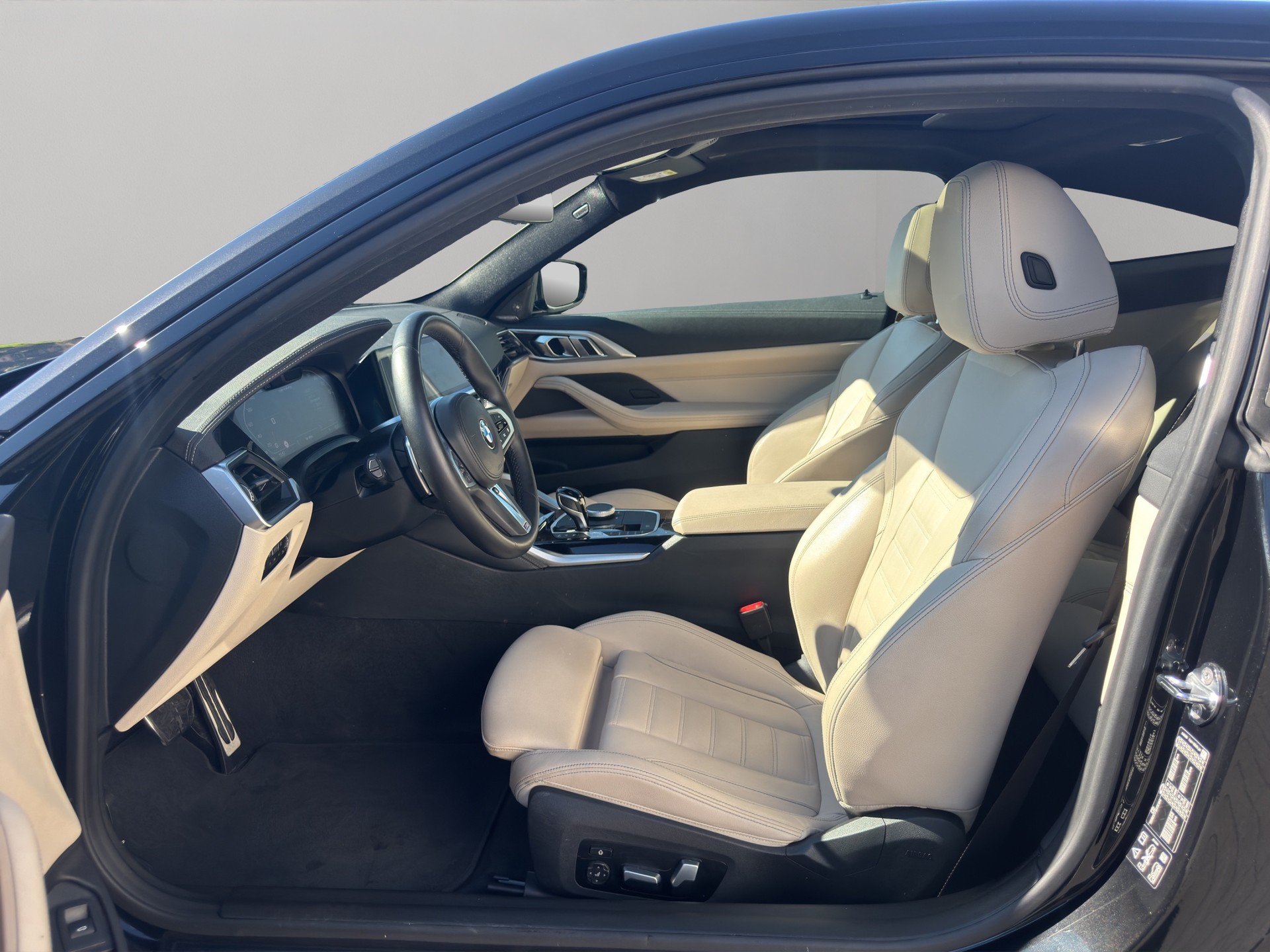 BMW M440i xDrive 48V Coupé Steptronic-image-14