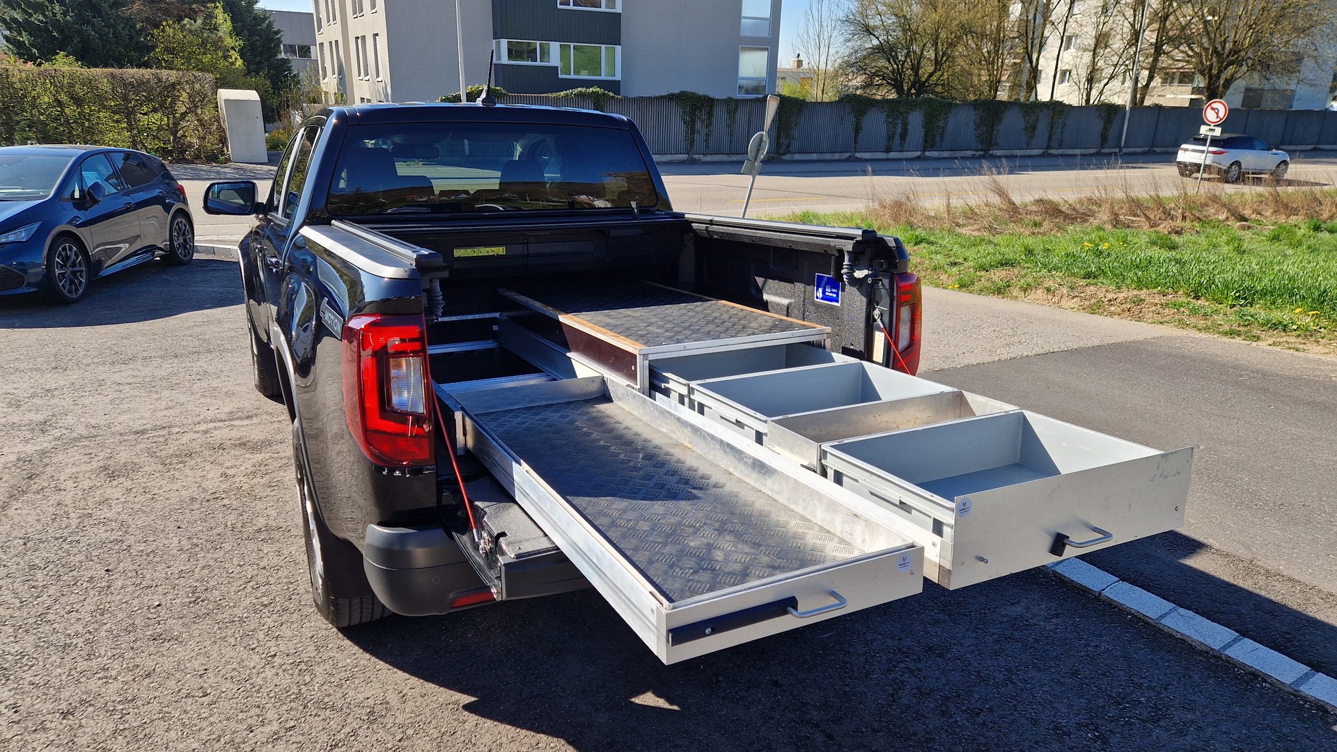 VW DC Pick-up Life TDI 2.0-205 Aut 4M-image-4
