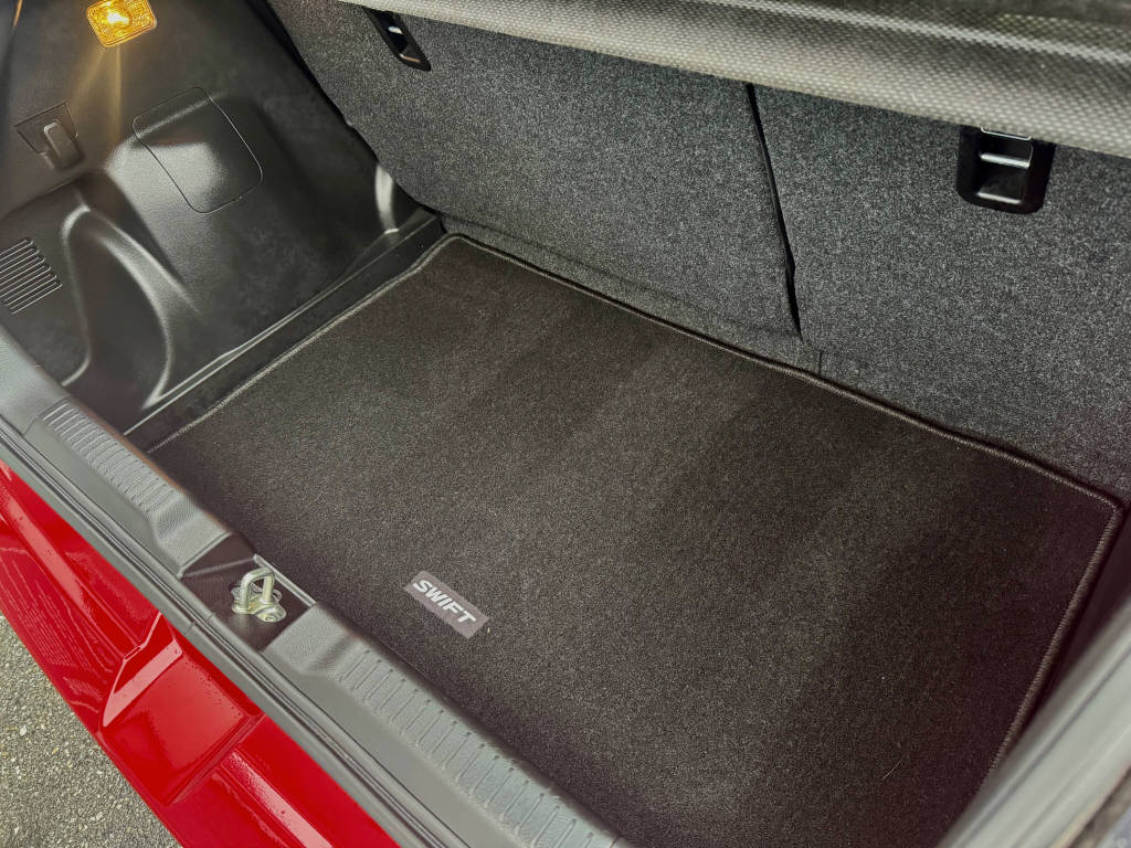 SUZUKI Swift 1.2 Piz Sulai 4x4-image-21
