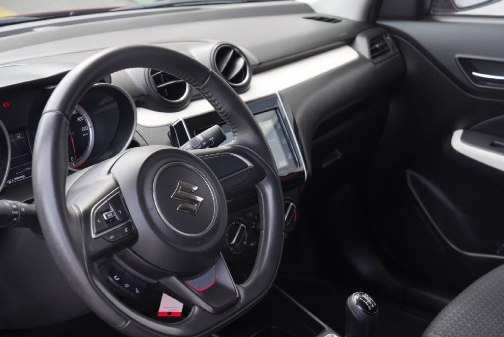 SUZUKI Swift 1.2 Piz Sulai 4x4-image-11