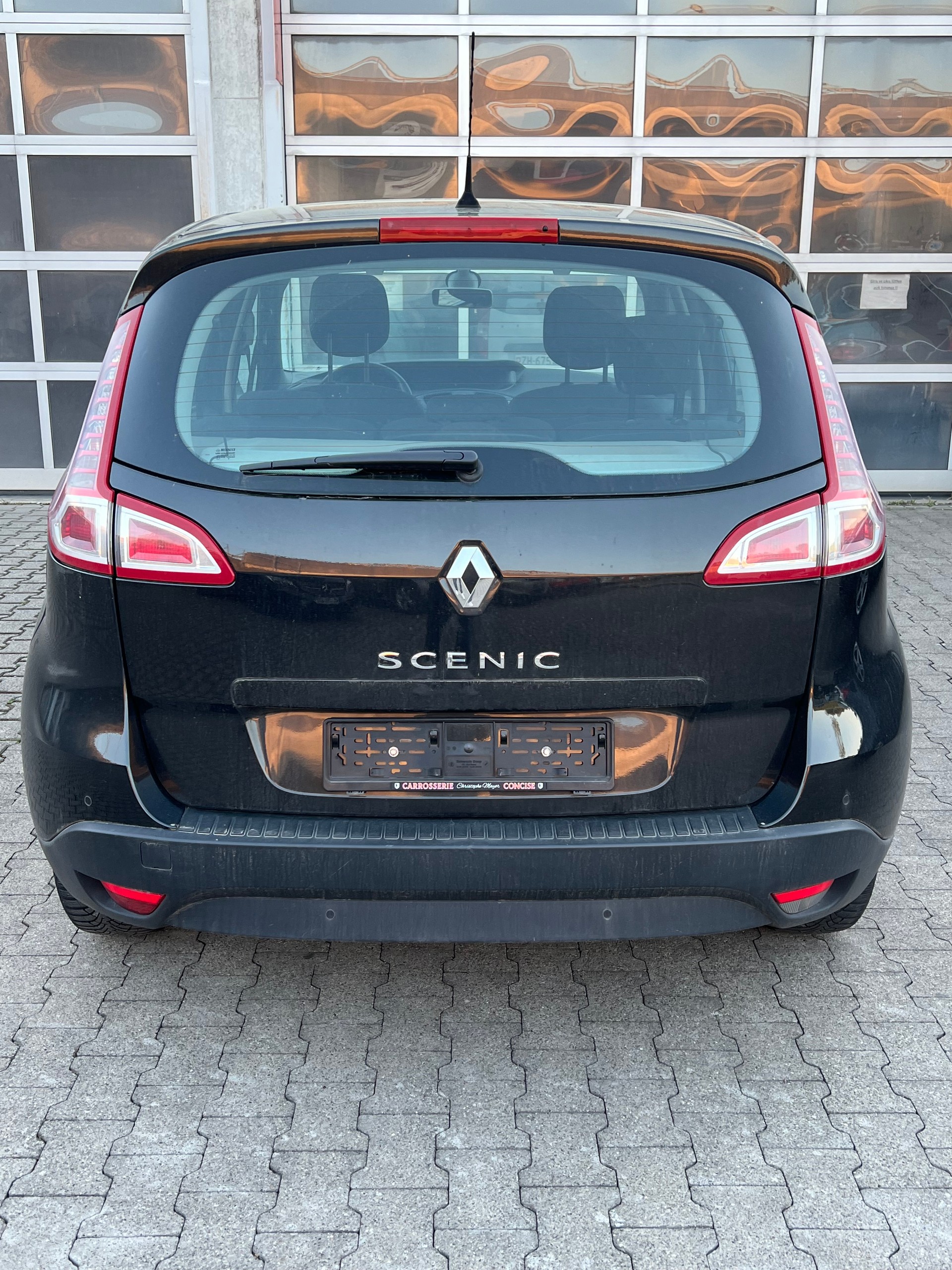 RENAULT Scénic 1.5 dCi Expression-image-3