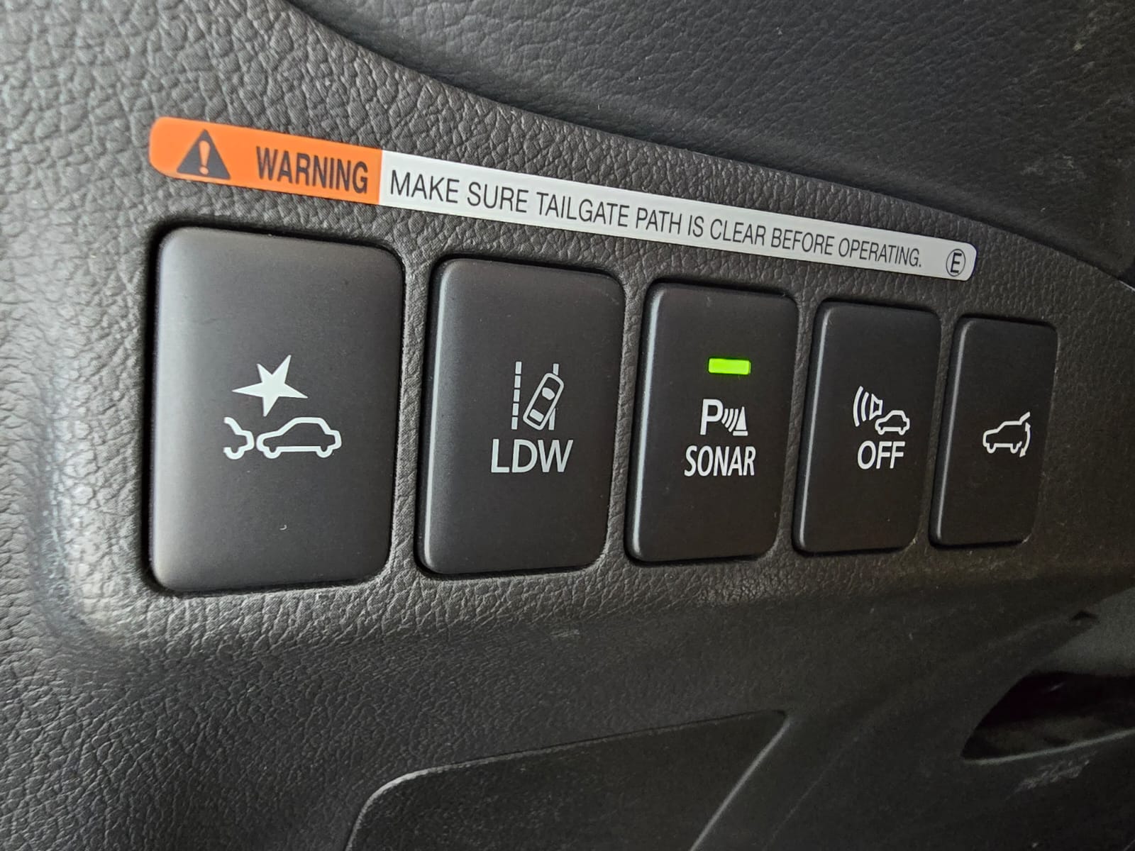MITSUBISHI Outlander 2.4 PHEV Diamond S-Edition 4WD Automatic-image-19