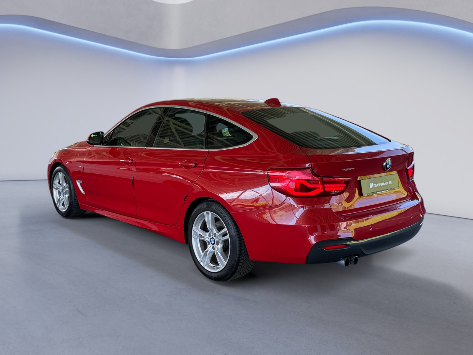 BMW 320d Gran Turismo-showroom-element-2