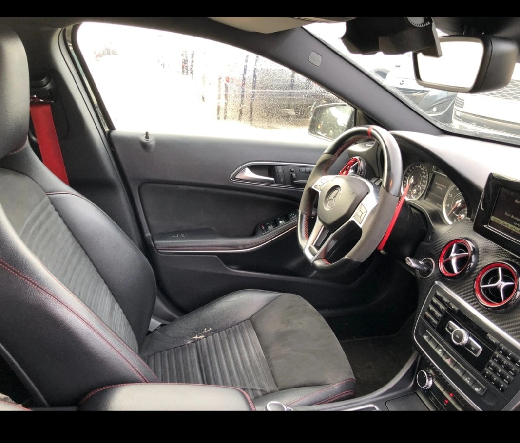 MERCEDES-BENZ A 45 AMG 4Matic Speedshift 7G-DCT-image-8