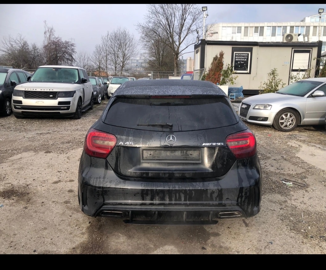 MERCEDES-BENZ A 45 AMG 4Matic Speedshift 7G-DCT-image-3