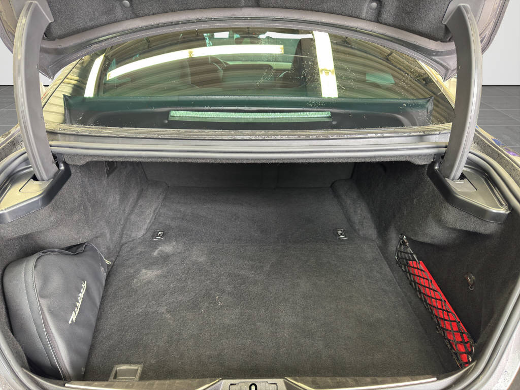 MASERATI Quattroporte 3.0 V6 S GranSport Q4-image-15