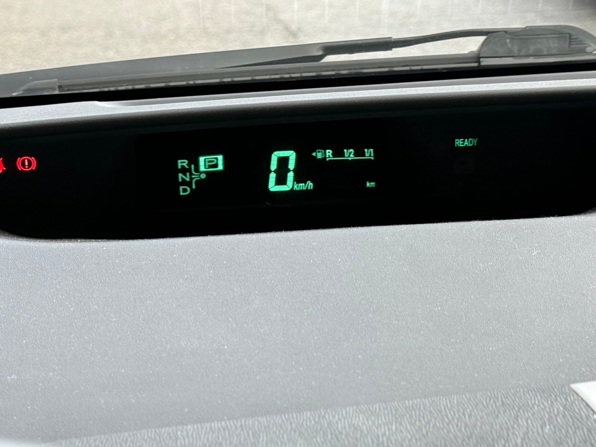 TOYOTA Prius 1.5 16V Hybrid-image-9