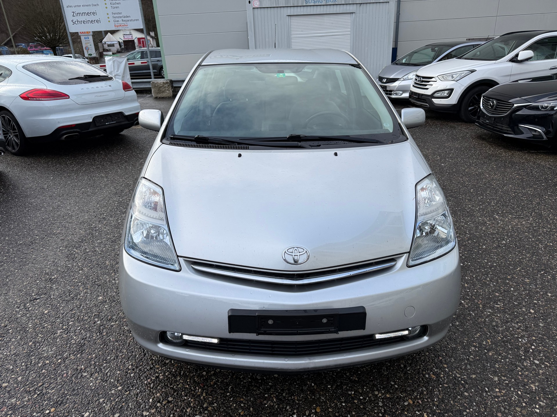 TOYOTA Prius 1.5 16V Hybrid-image-2