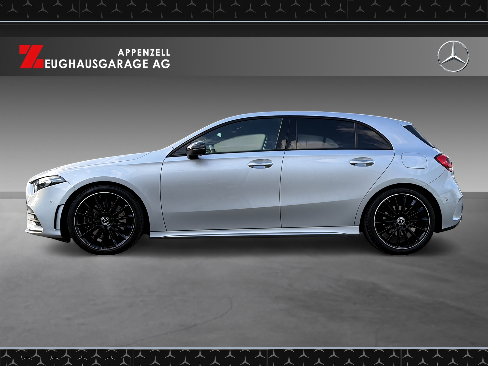 MERCEDES-BENZ A 250 4Matic AMG-Line-showroom-element-1