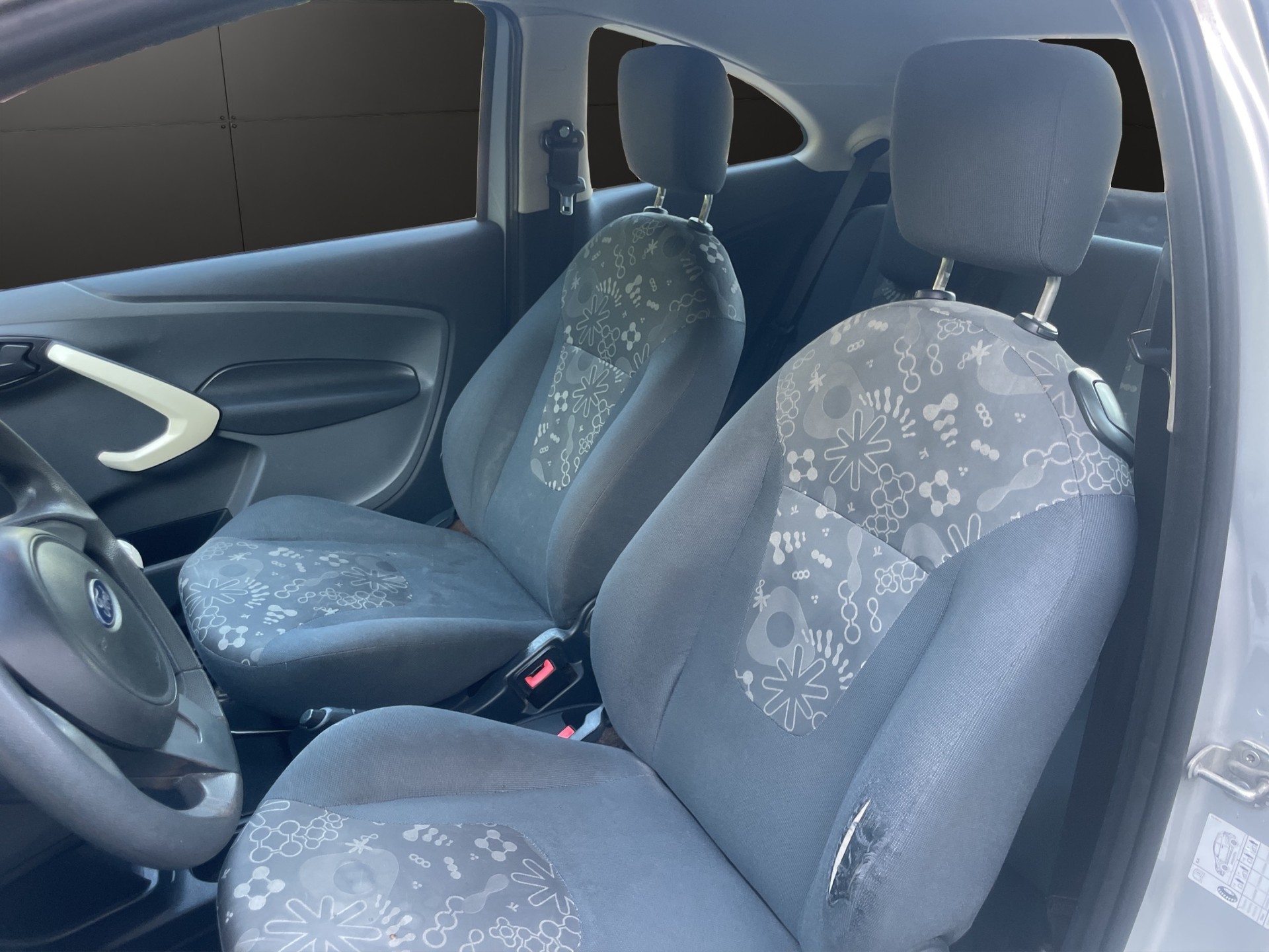 FORD KA 1.25 Ambiente-image-8