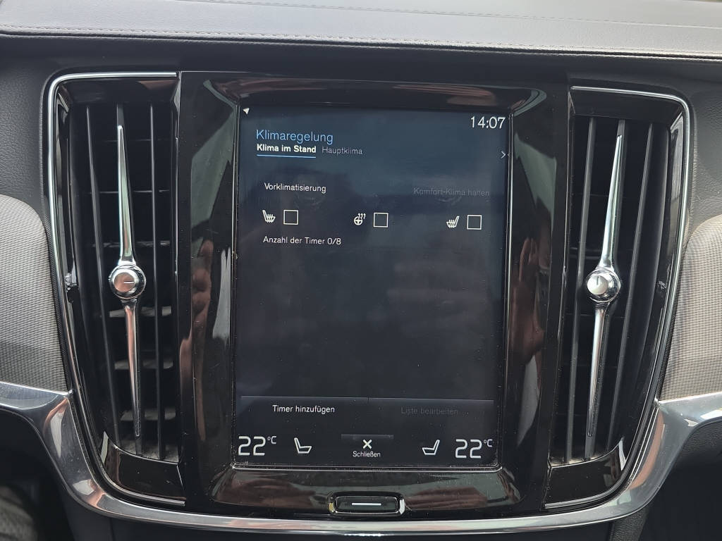VOLVO V90 2.0 T8 TE Inscription AWD-image-22