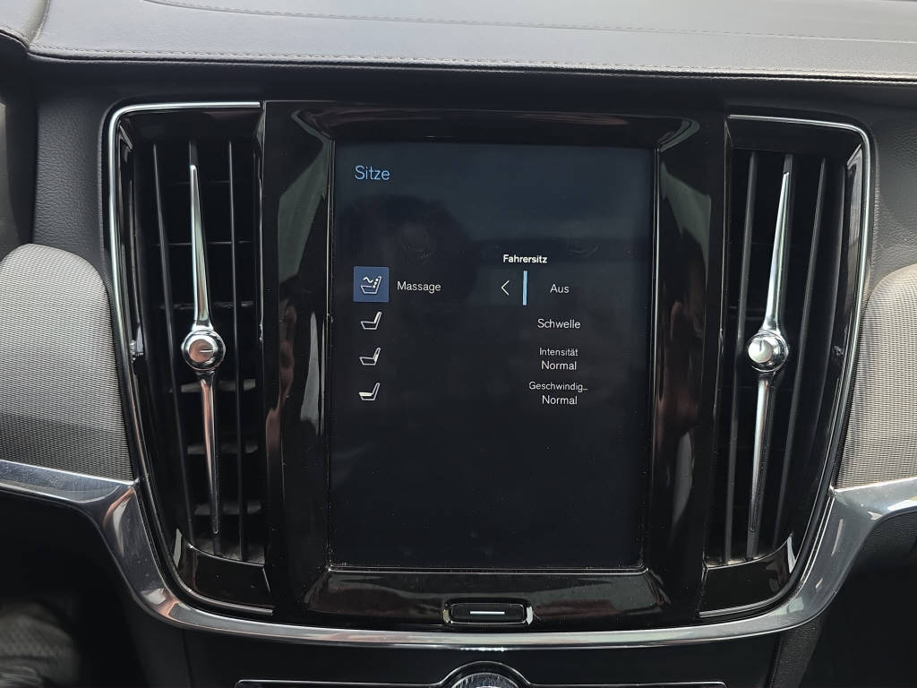 VOLVO V90 2.0 T8 TE Inscription AWD-image-21