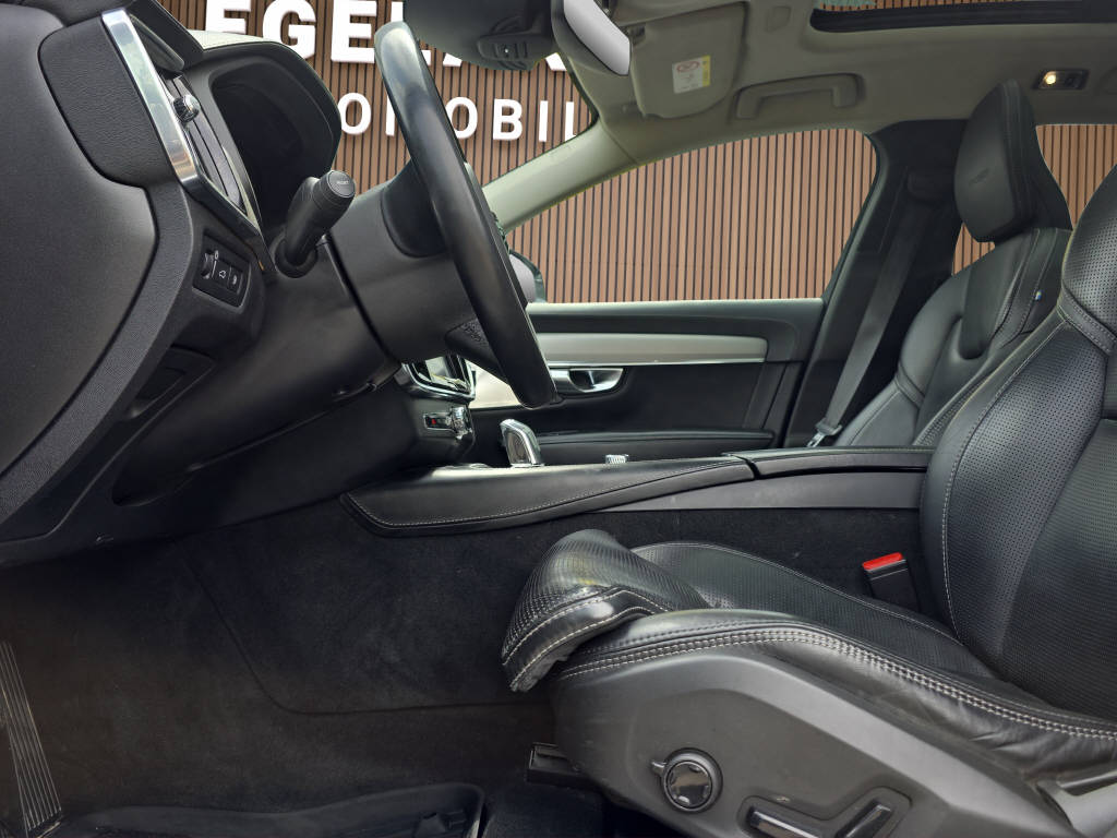 VOLVO V90 2.0 T8 TE Inscription AWD-image-14