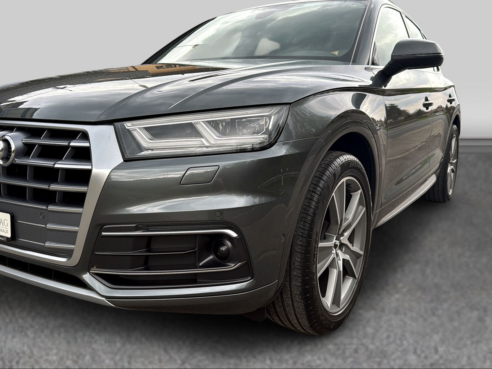 AUDI Q5 2.0 TFSI sport quattro S-tronic-showroom-element-1