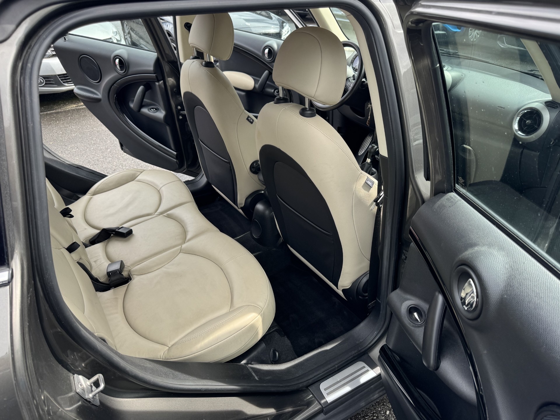MINI Countryman Cooper S ALL4 Steptronic-image-11