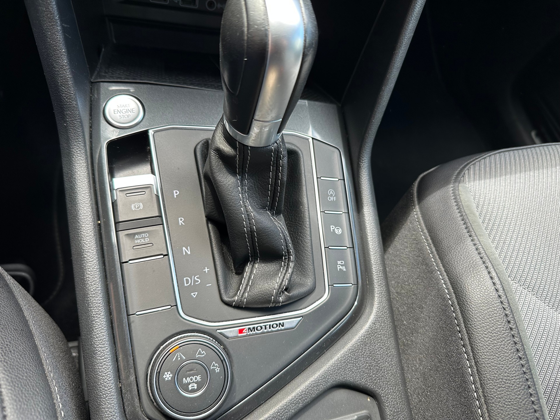 VW Tiguan 2.0TSI Highline 4Motion DSG-image-9