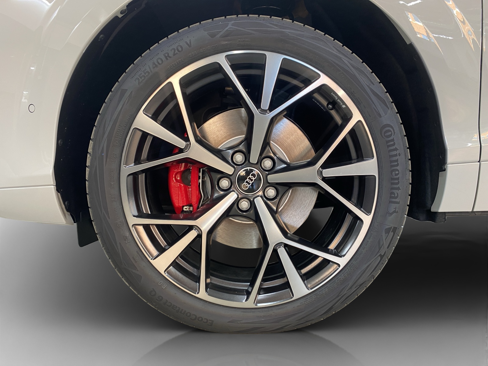 AUDI Q3 Sportback TFSI quattro 195 kW S tronic-image-15