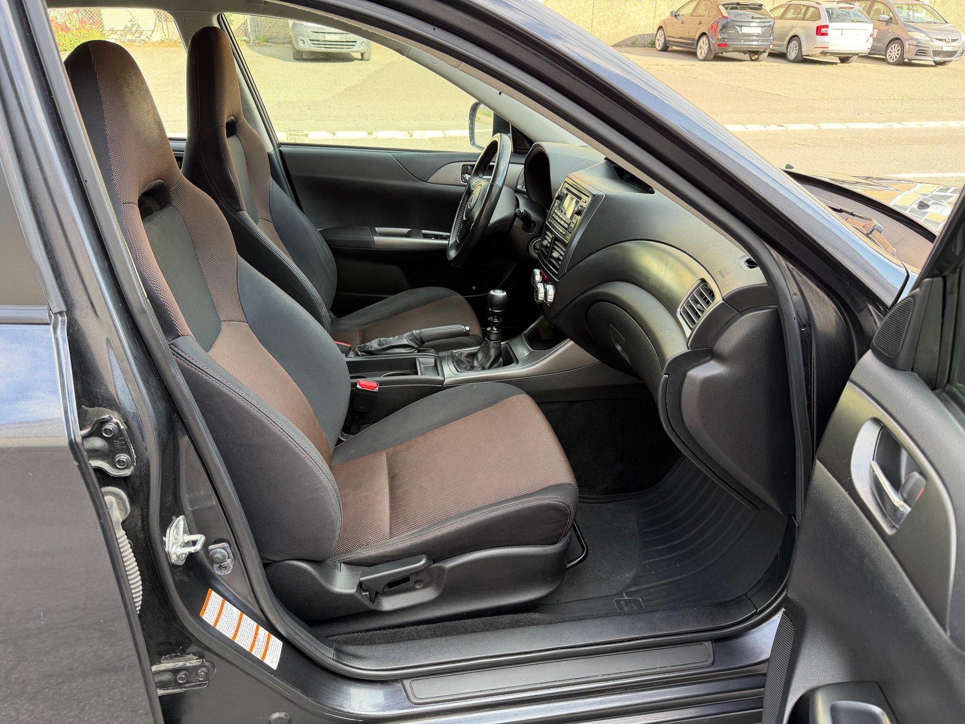 SUBARU Impreza 2.0DXV Trend-image-3