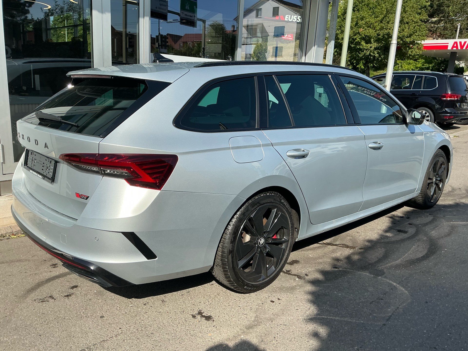 SKODA Octavia Combi 2.0 TSI RS *** 265 PS *** FACELIFT MODEL MIT ANHÄNGERKUPPLUNG ***-showroom-element-3