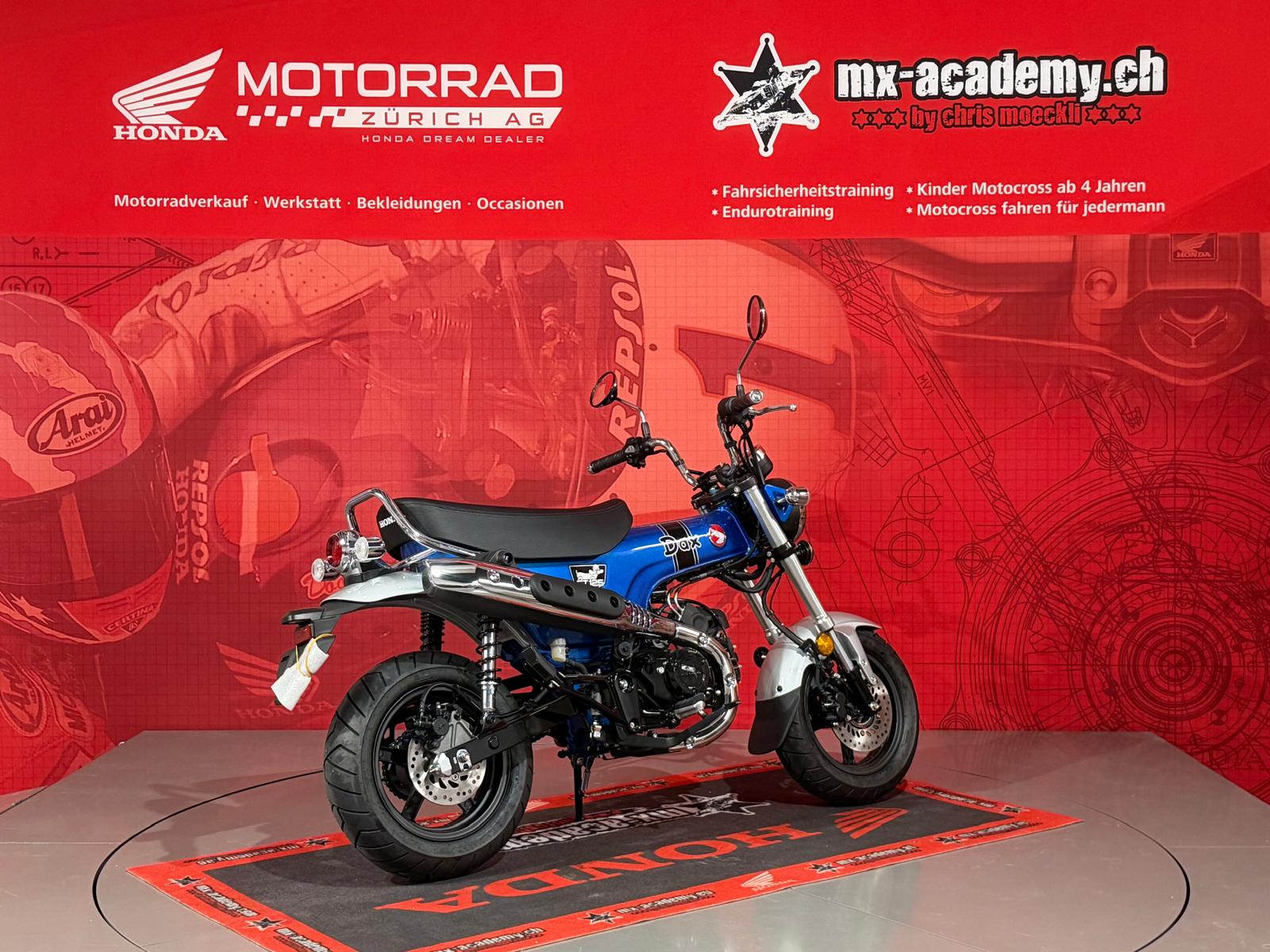 HONDA ***ST 125 Dax***Pearl Glittering Blue***Neufahrzeug-image-6