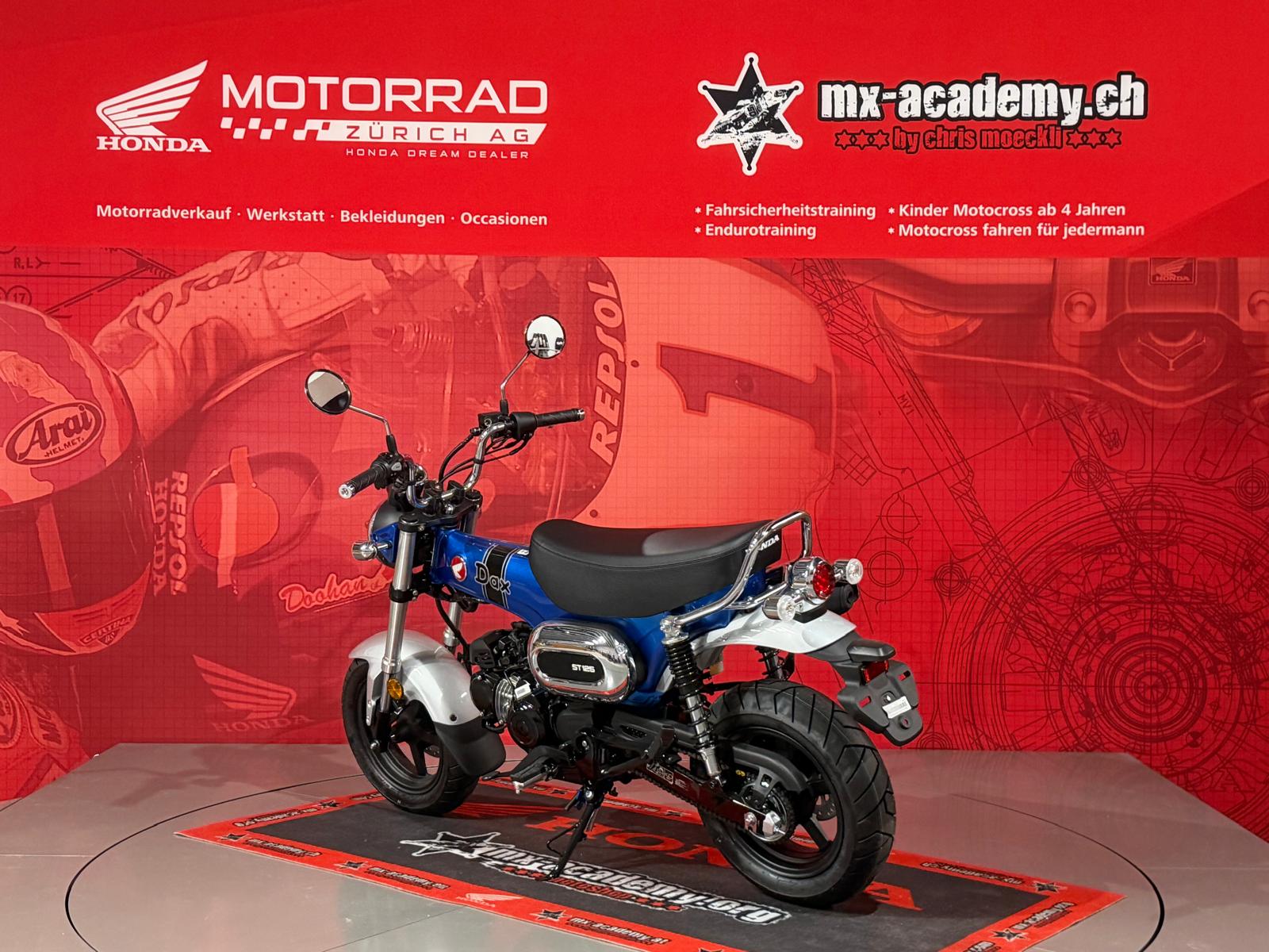 HONDA ***ST 125 Dax***Pearl Glittering Blue***Neufahrzeug-image-4