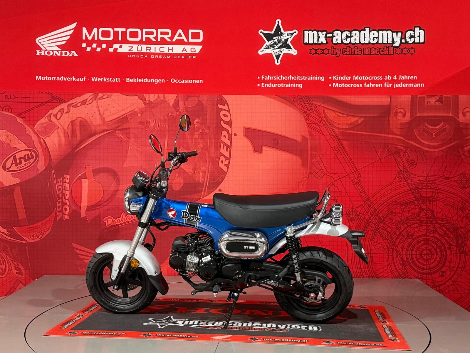 HONDA ***ST 125 Dax***Pearl Glittering Blue***Neufahrzeug-image-1
