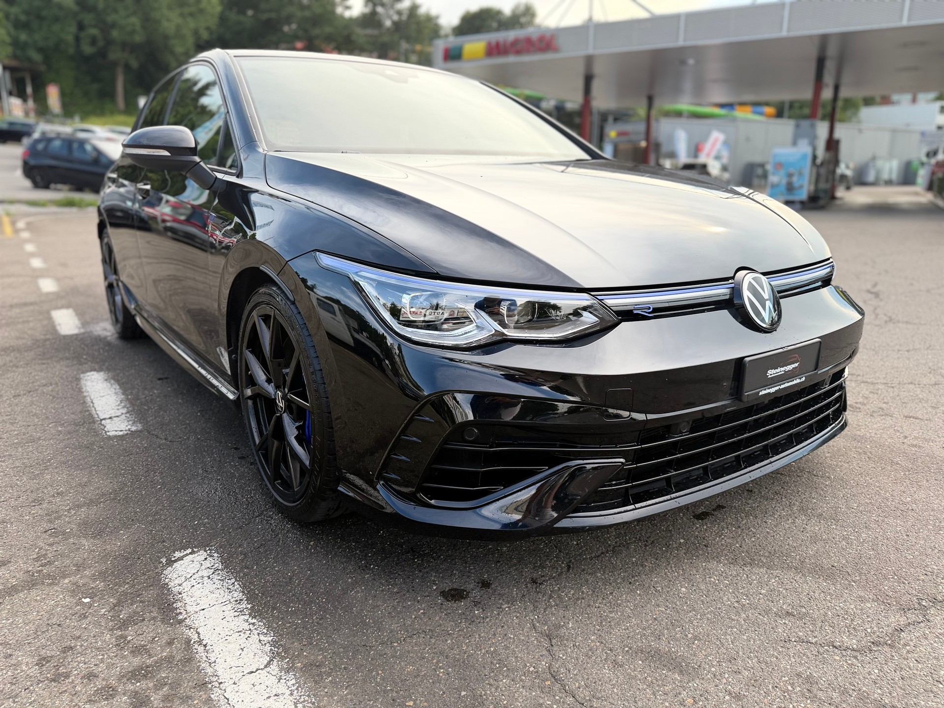 VW Golf 2.0 TSI R DSG 4Motion R 20 Years-showroom-element-1