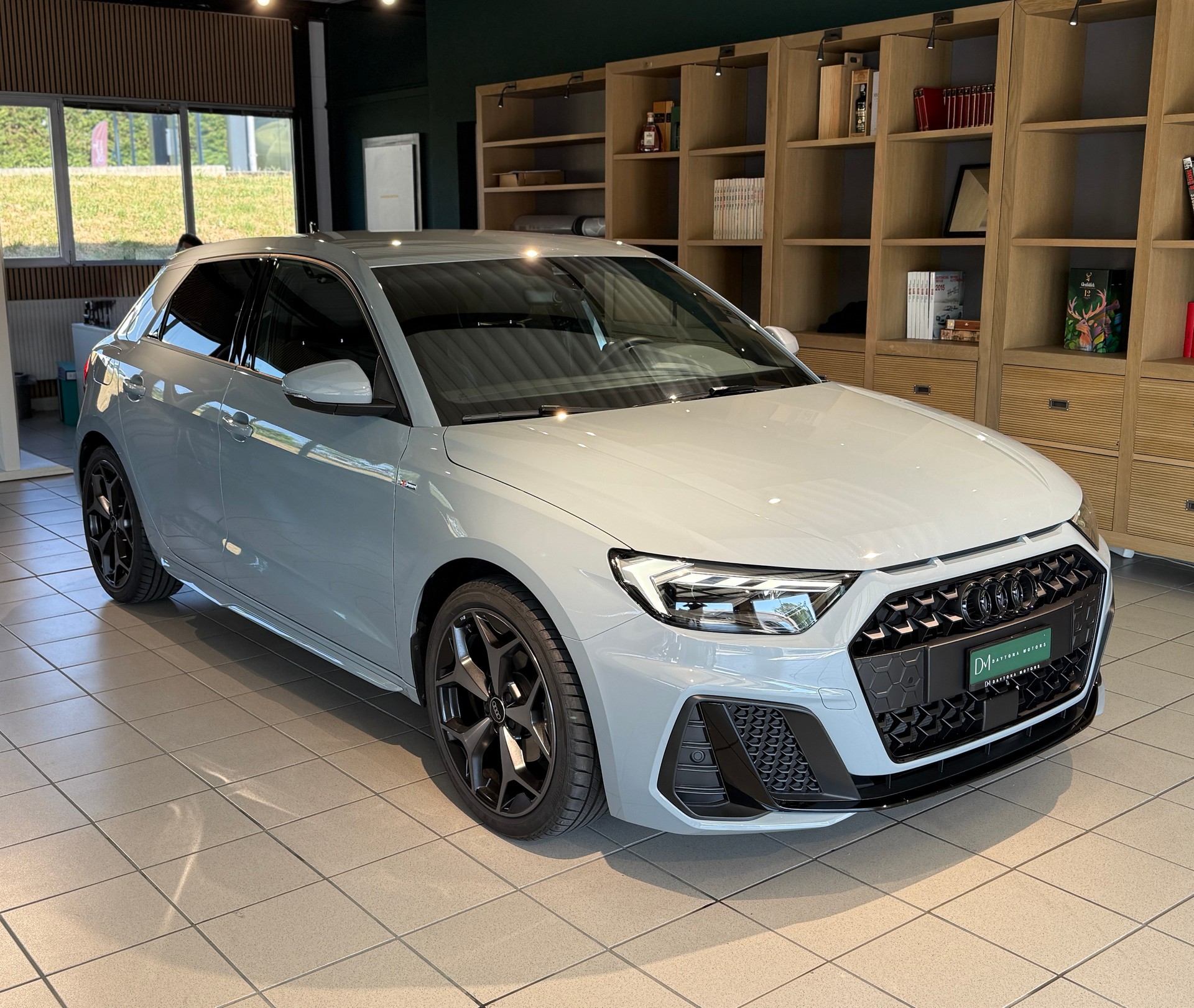 AUDI A1 Sportback 35 TFSI S Line S-tronic-showroom-element-3