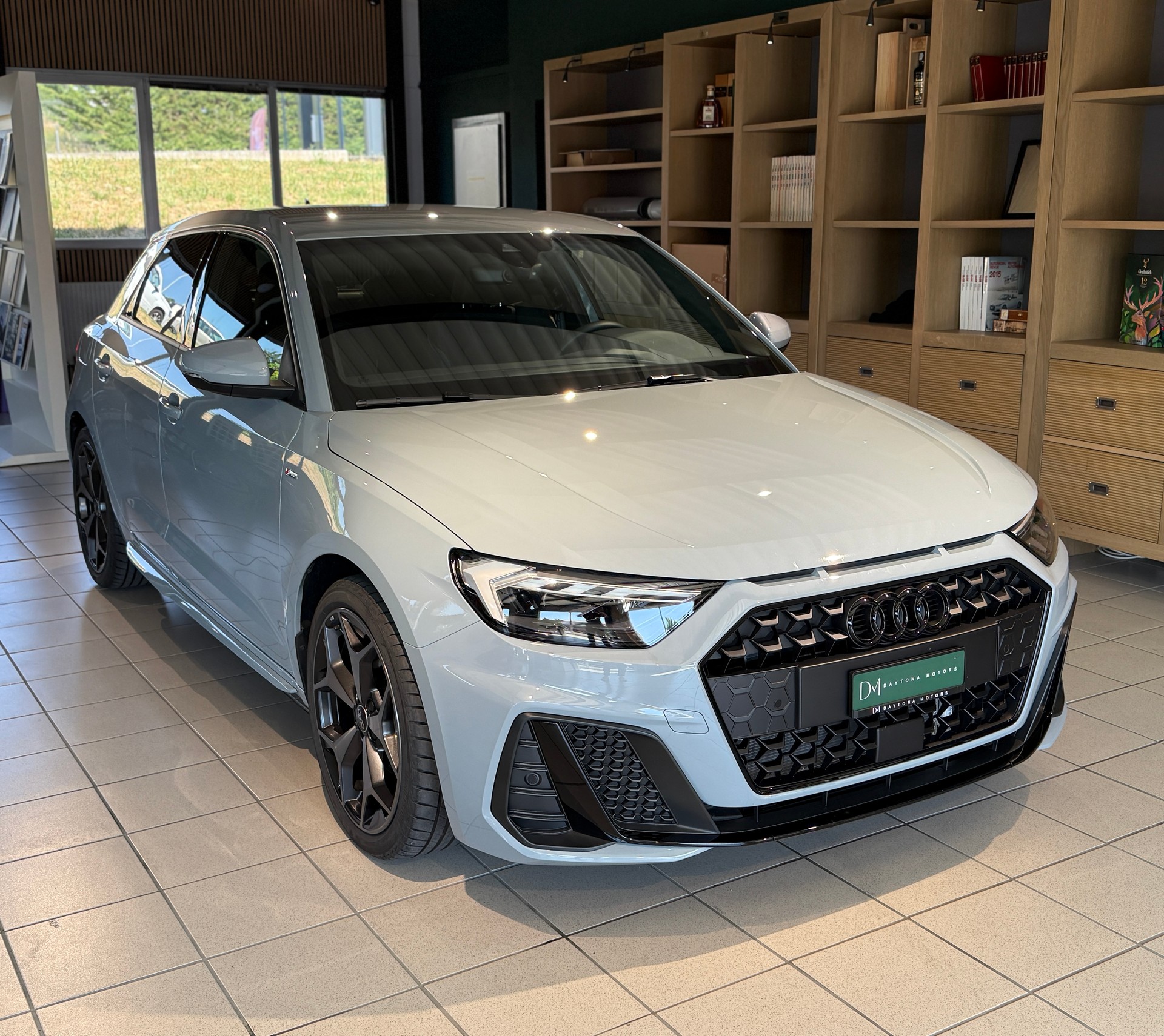AUDI A1 Sportback 35 TFSI S Line S-tronic-showroom-element-2