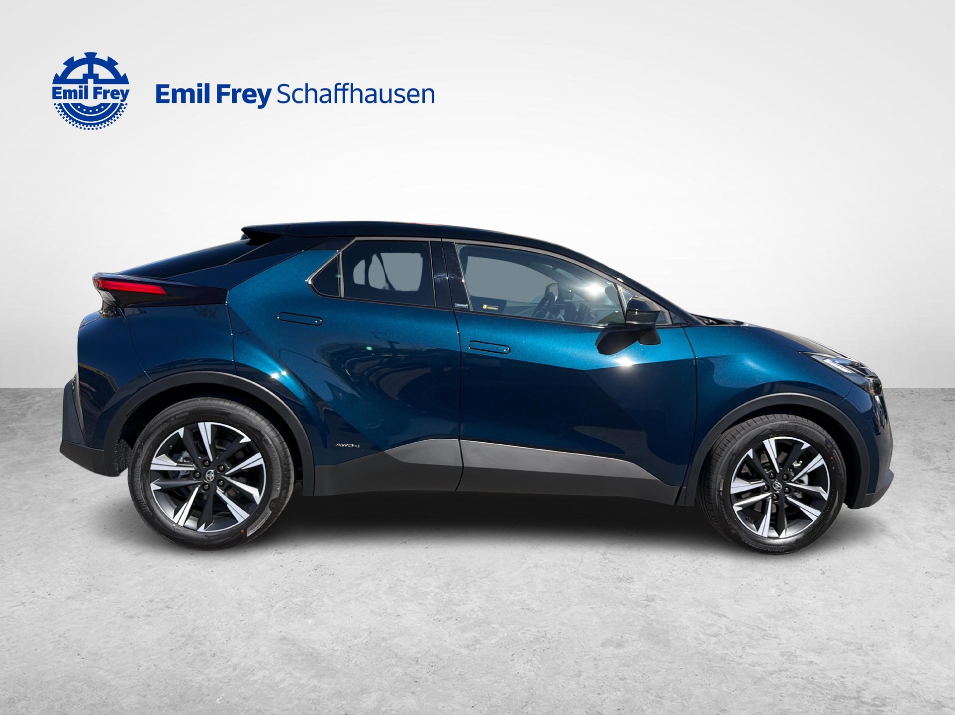 TOYOTA C-HR 2.0 HEV Swiss Edition 4x4-image-6