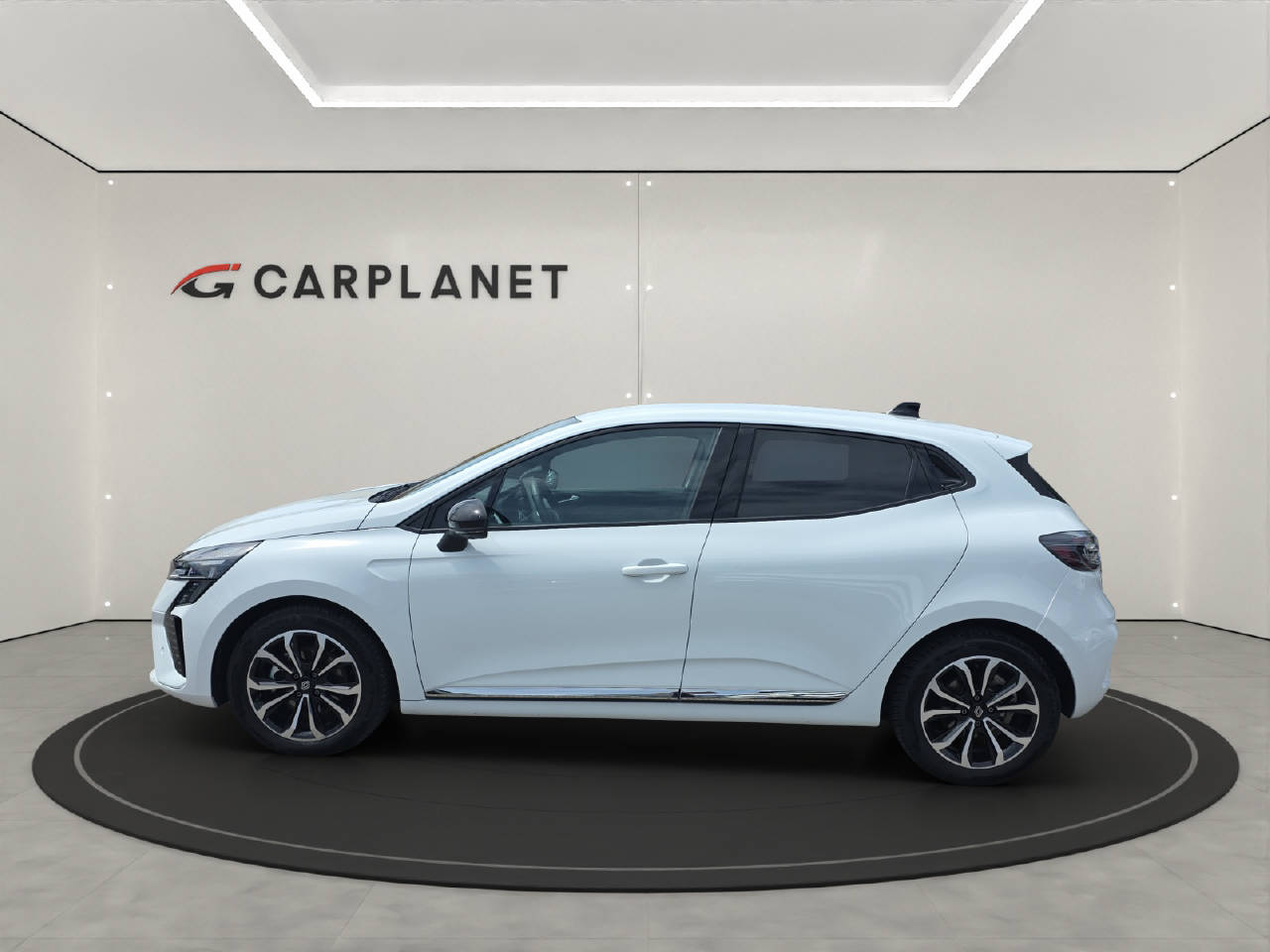 RENAULT Clio 1.6 E-Tech techno-showroom-element-2