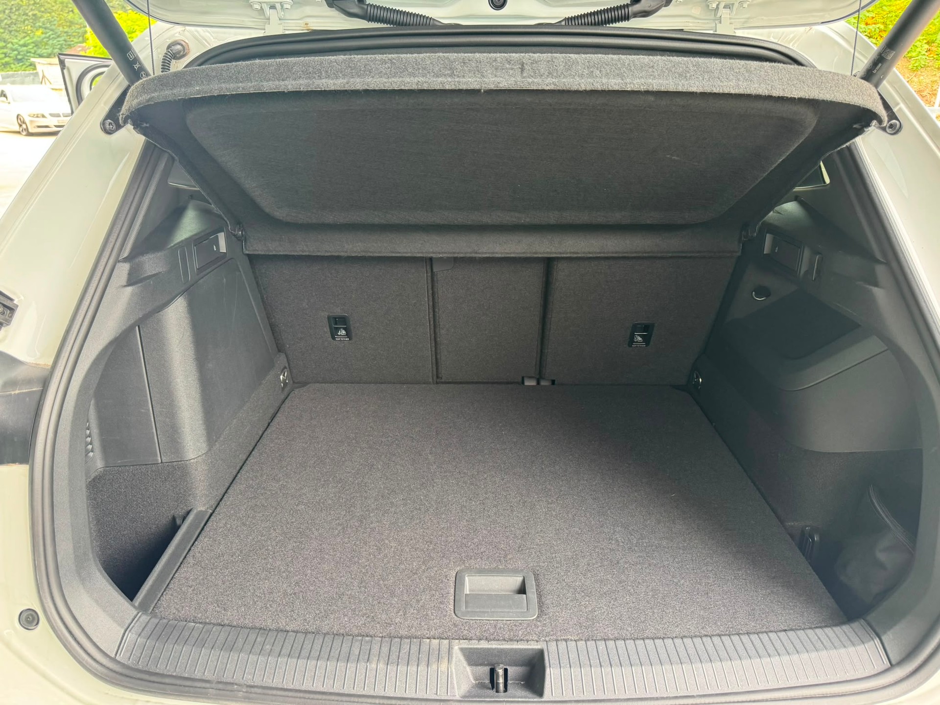 VW Tiguan 1.5 TSI evo2 eHybrid R-Line DSG-image-7