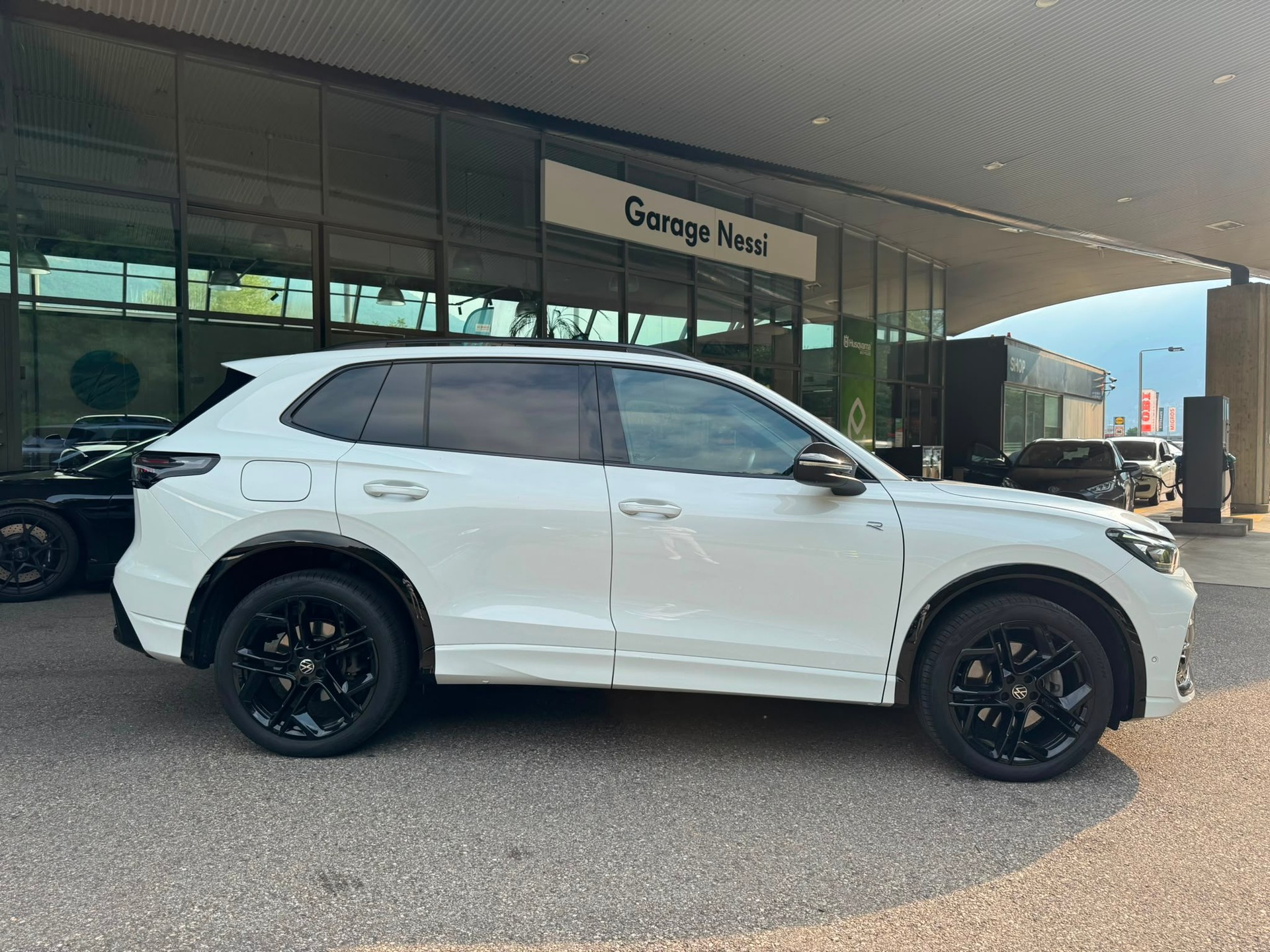 VW Tiguan 1.5 TSI evo2 eHybrid R-Line DSG-showroom-element-1