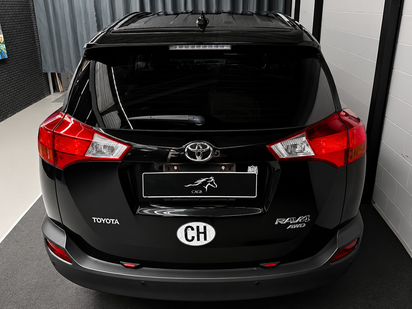 TOYOTA RAV-4 2.0 Style Multidrive S-showroom-element-1