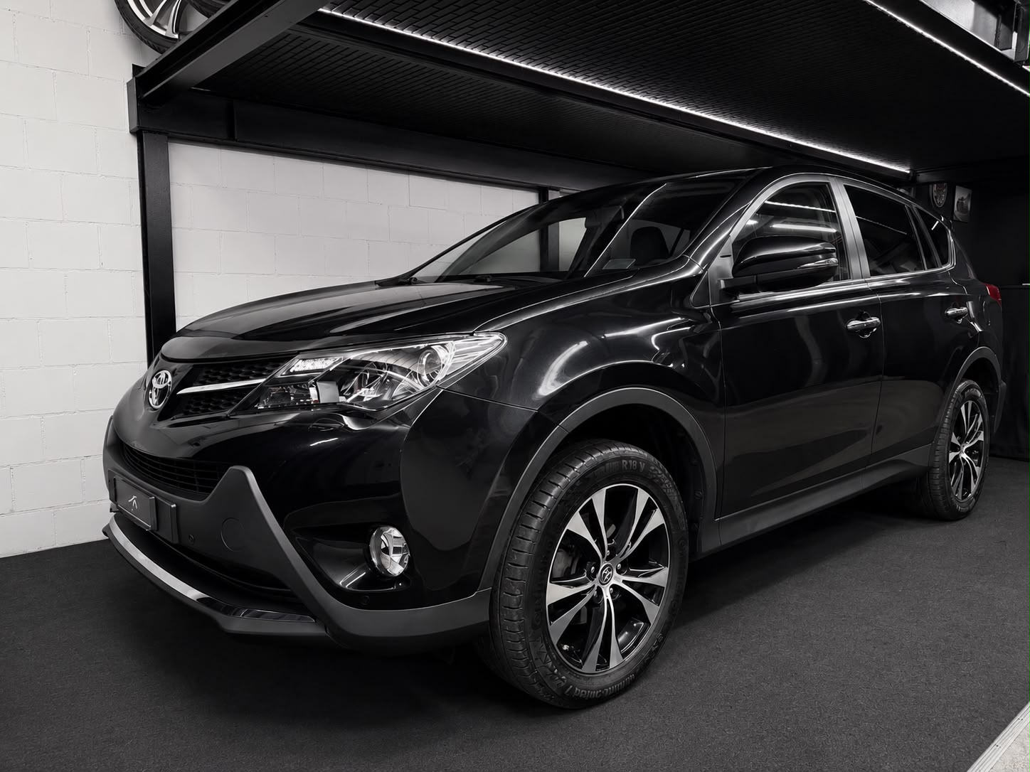 TOYOTA RAV-4 2.0 Style Multidrive S