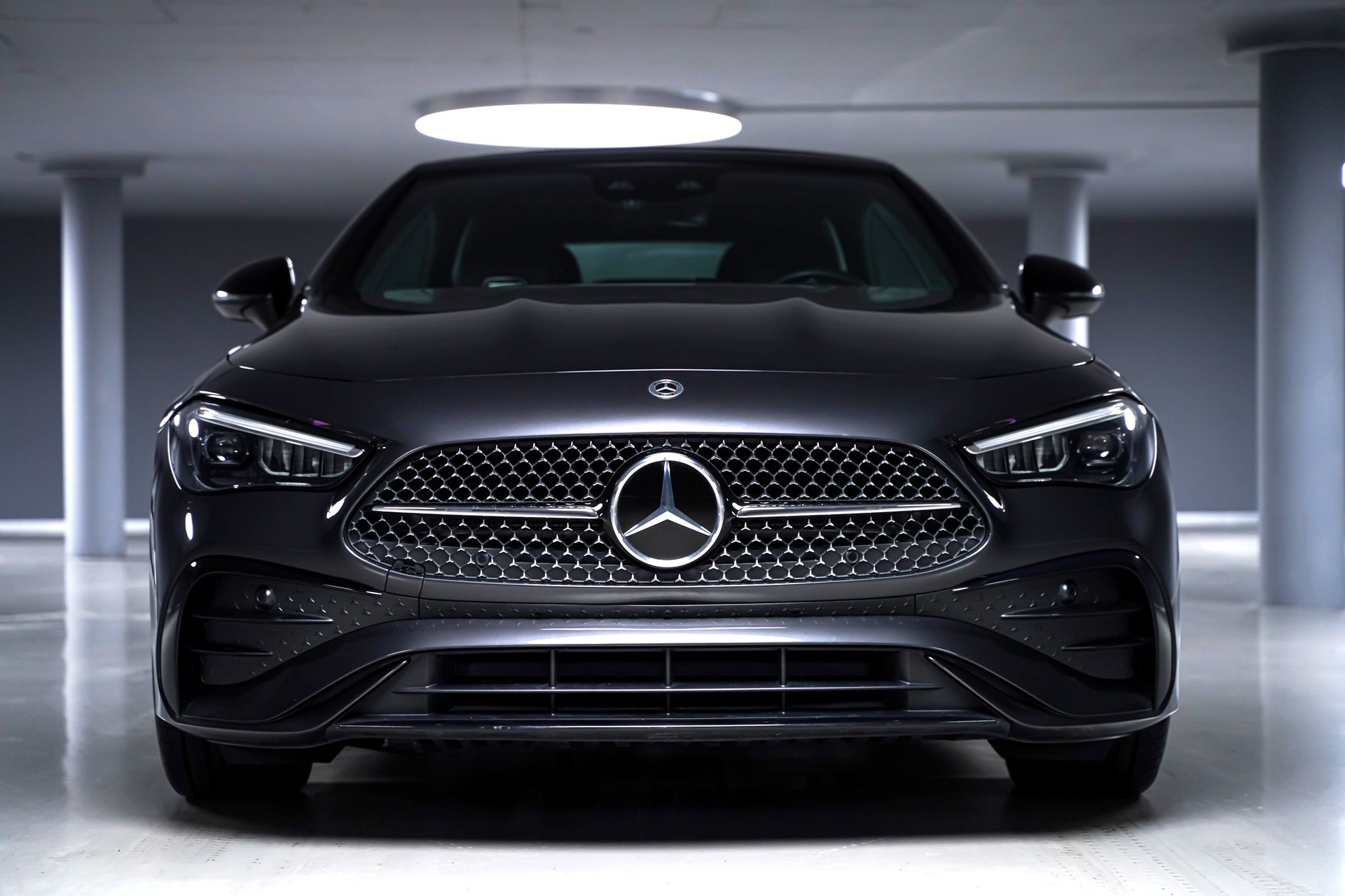 MERCEDES-BENZ CLE 300 Cabrio AMG Line 4Matic 9G-Tronic-showroom-element-1