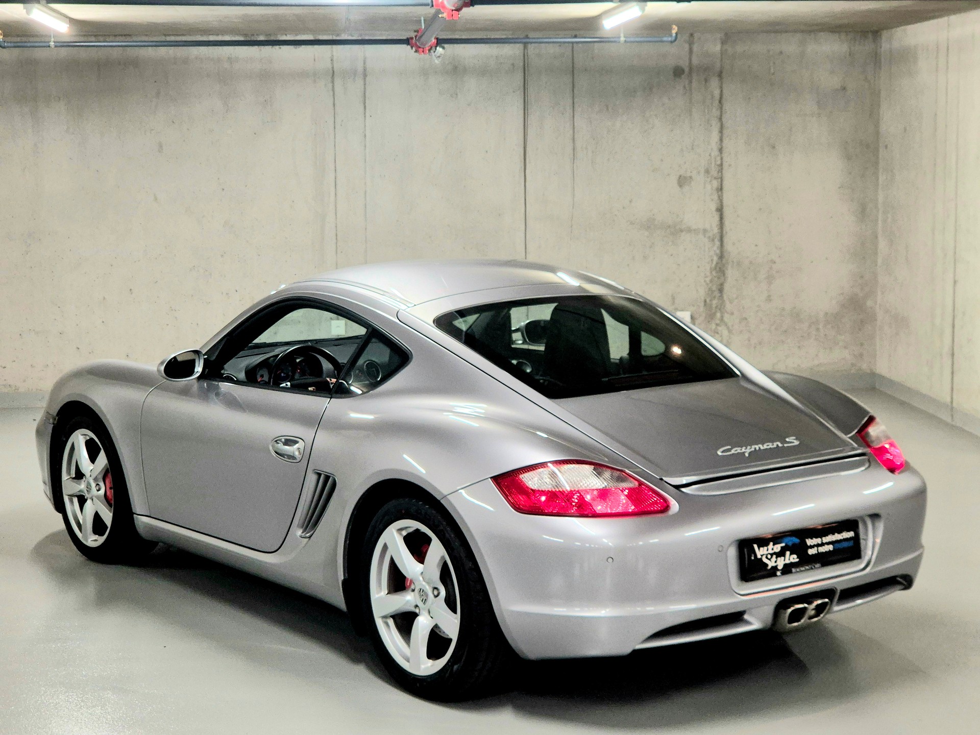 PORSCHE Cayman S 3.4-showroom-element-3