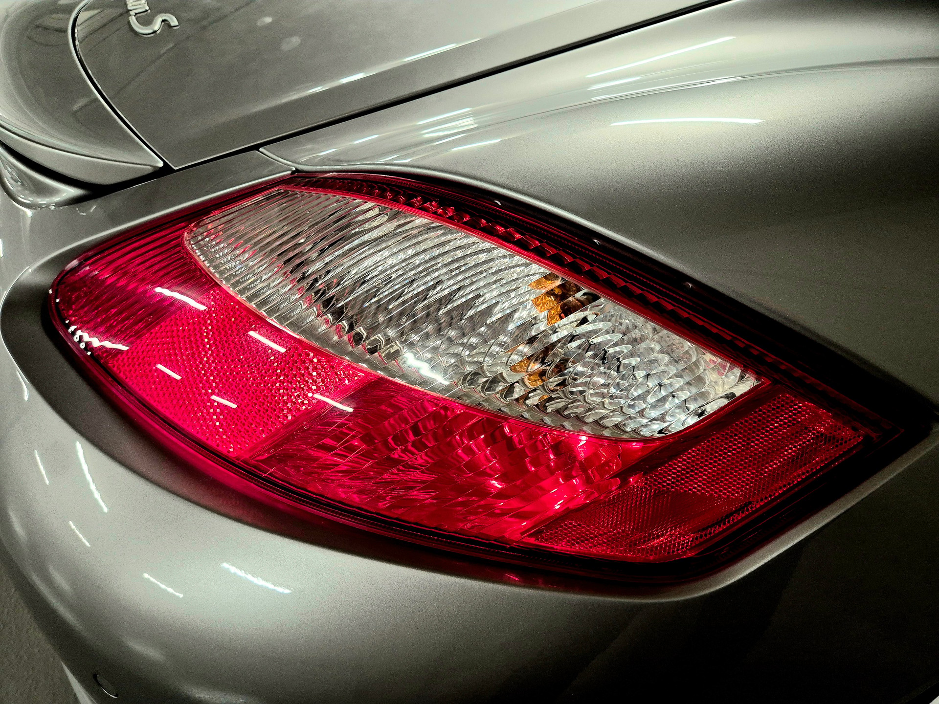 PORSCHE Cayman S 3.4-image-19