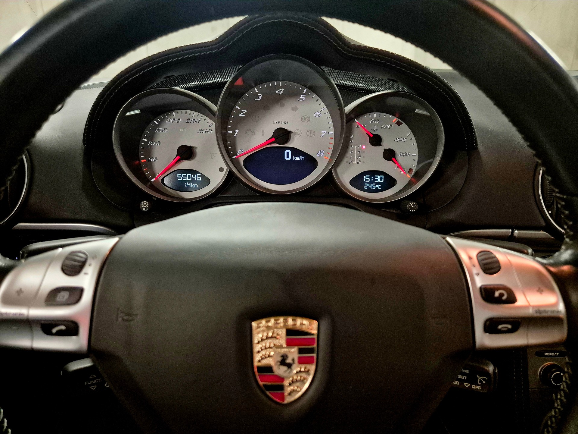 PORSCHE Cayman S 3.4-image-9