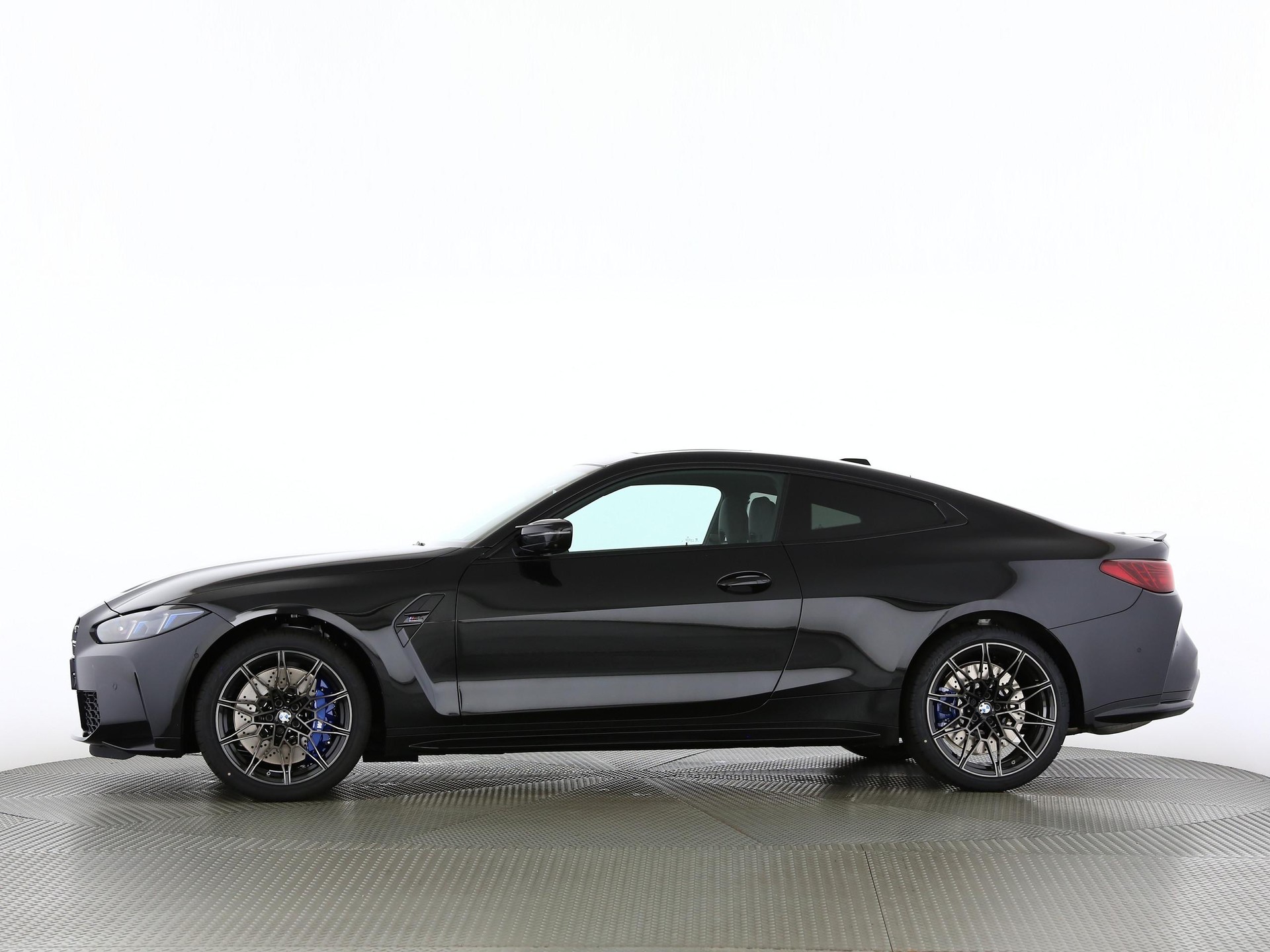 BMW M4 Competition xDrive Coupé-image-10