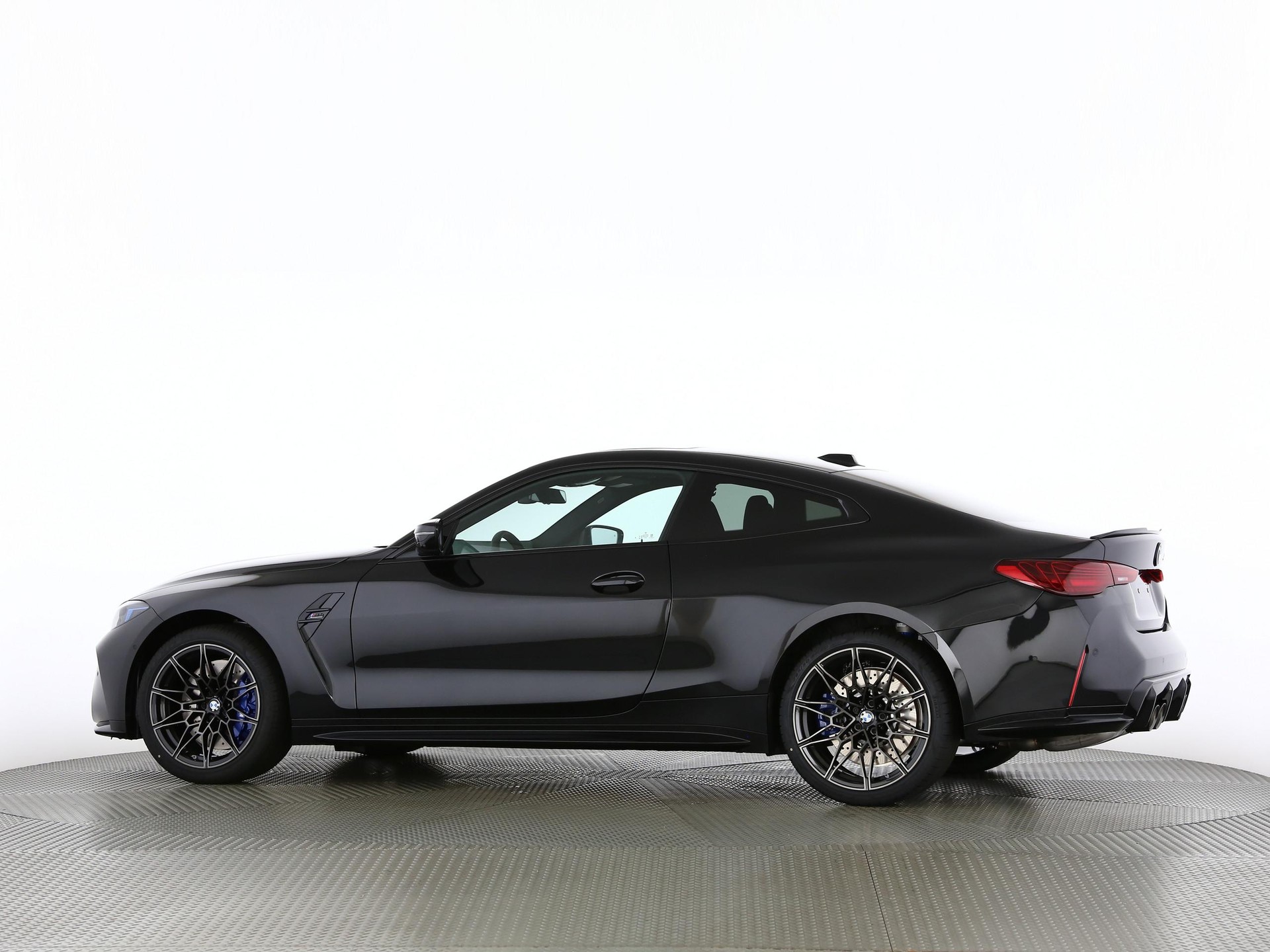BMW M4 Competition xDrive Coupé-image-12