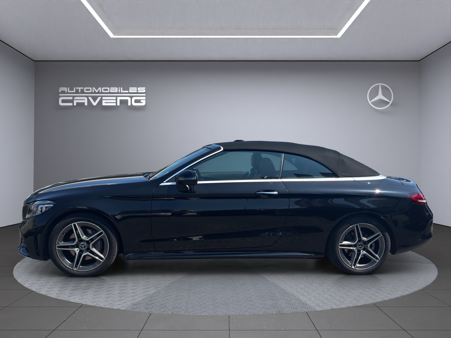 MERCEDES-BENZ C 200 AMG Line Cabriolet 4Matic 9G-Tronic-showroom-element-1