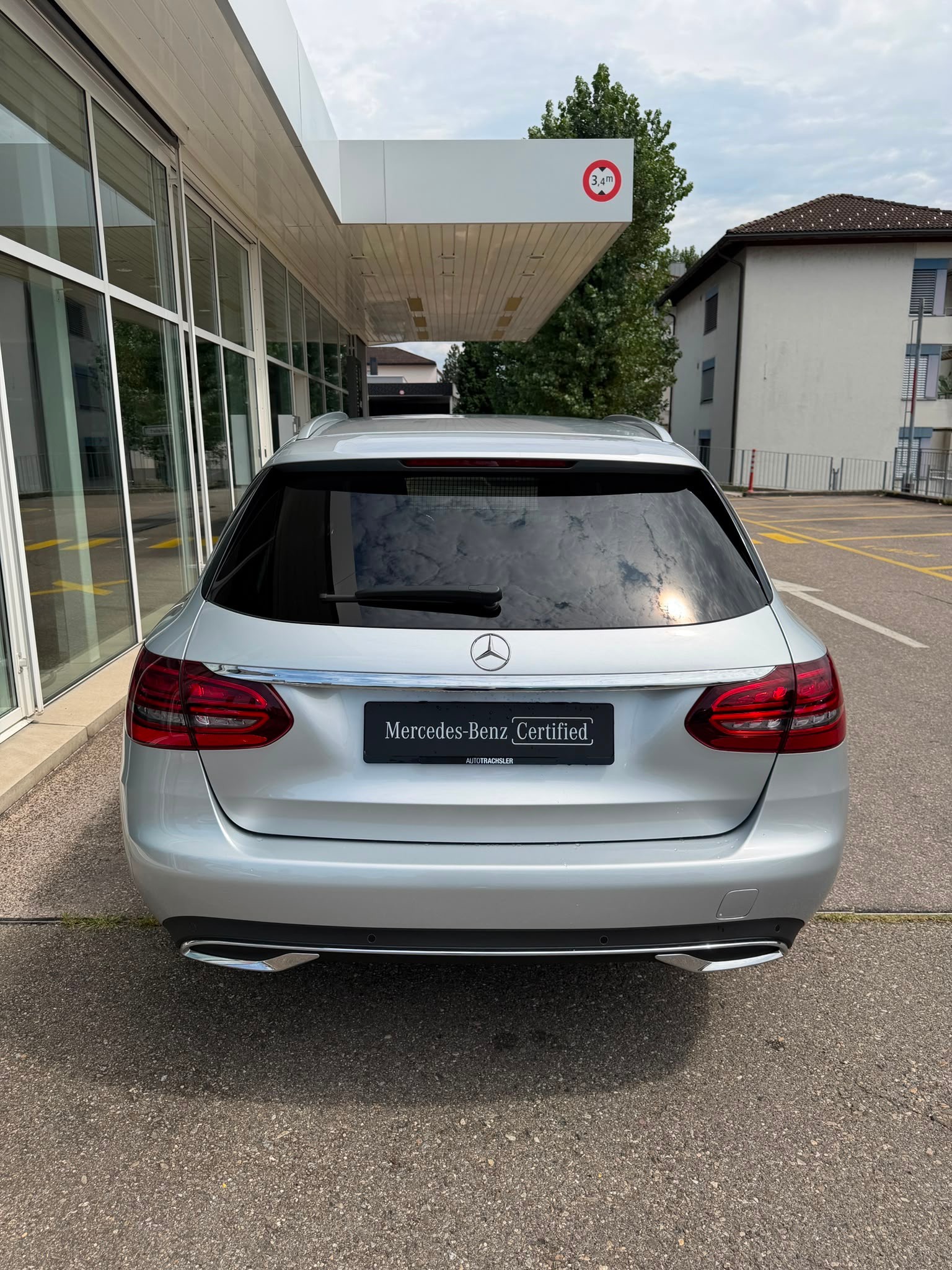 MERCEDES-BENZ C 300 d T 4Matic-image-4