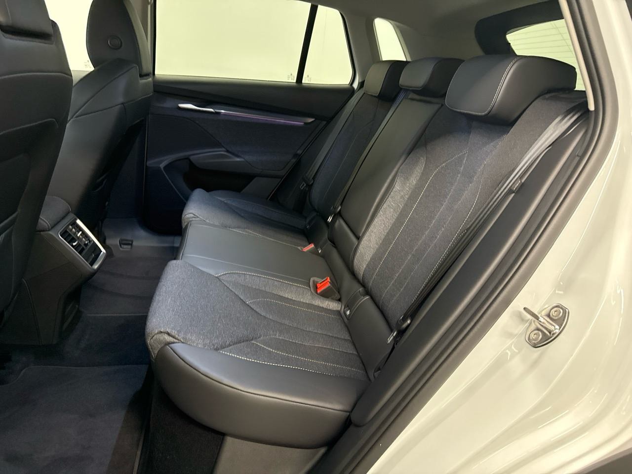 SKODA Elroq 85 Selection-image-10