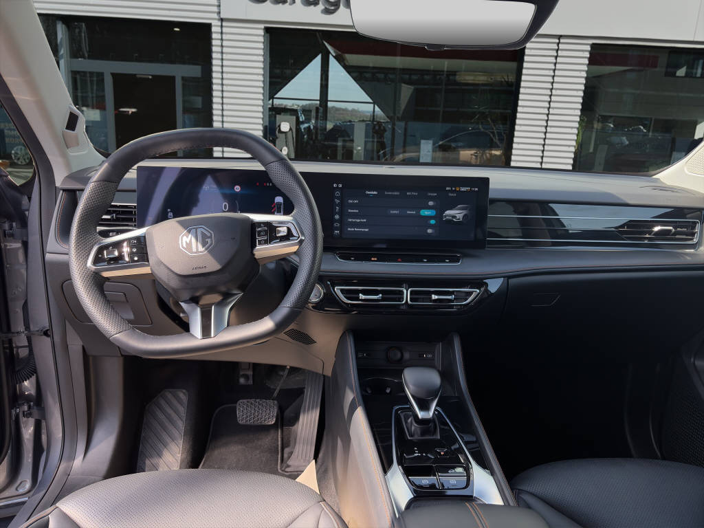 MG HS 1.5 Vti-Tech Luxury 170 ch-image-12