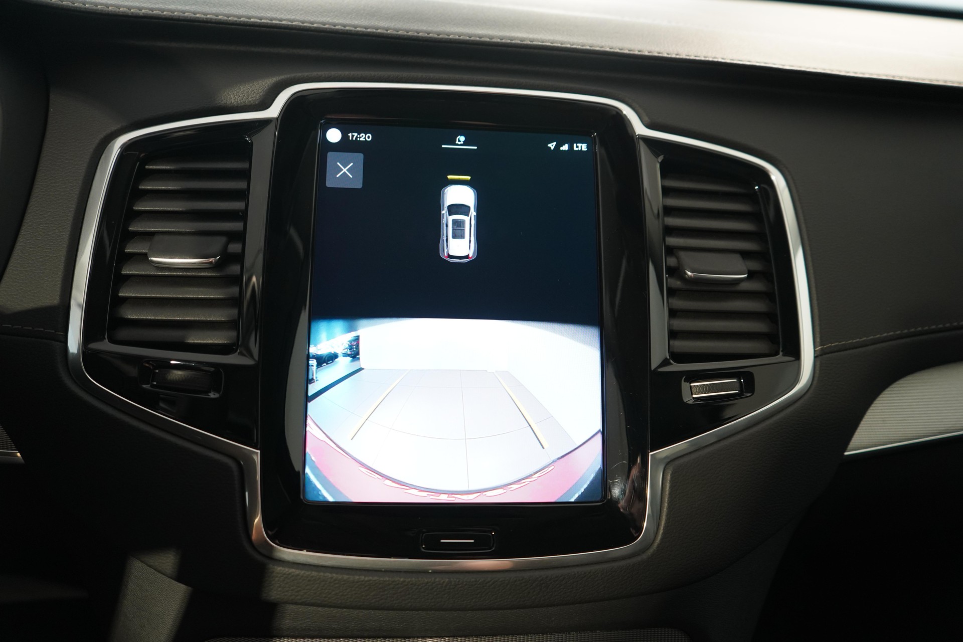 VOLVO XC90 2.0 B5 MH Plus Dark 5P. AWD-image-10